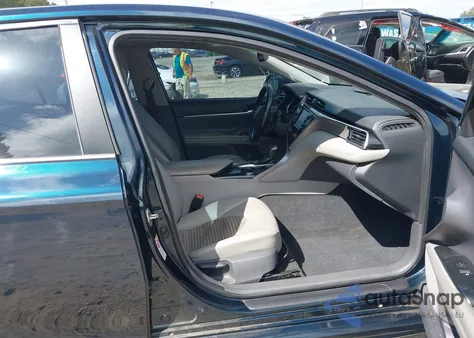 2018 Toyota Camry Se from USA, damaged, VIN 4T1B11HK5JU639238